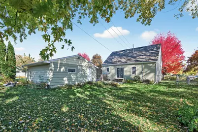 1049 Sterling Street N, Maplewood, MN 55119 - Photo 29