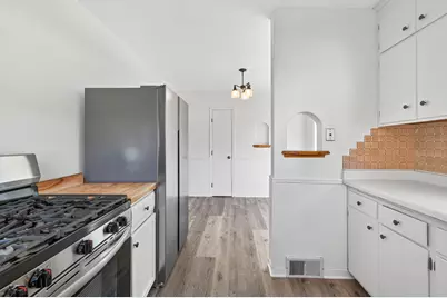 1049 Sterling Street N, Maplewood, MN 55119 - Photo 11