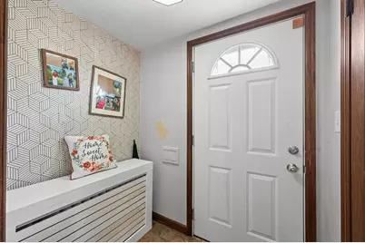 242 Annapolis Street W, West Saint Paul, MN 55118 - Photo 7