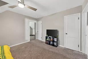 242 Annapolis St W, West Saint Paul, MN 55118 - Photo 27