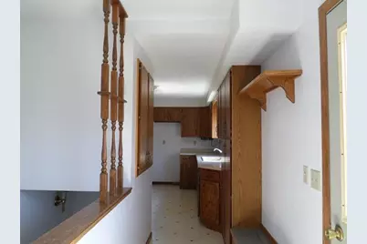 202 Buse Avenue NE, Red Lake Falls, MN 56750 - Photo 3