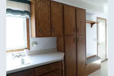 202 Buse Avenue NE, Red Lake Falls, MN 56750 - Photo 5