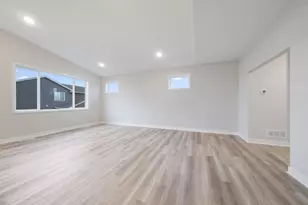 1335 Orchid Wy, New Richmond, WI 54017 - Photo 15