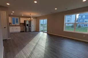 10442 Goodview Ave S, Cottage Grove, MN 55016 - Photo 3