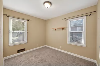 4552 Brunswick Avenue N, Crystal, MN 55422 - Photo 23