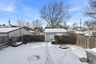 3719 Oliver Ave N, Minneapolis, MN 55412 - Photo 5