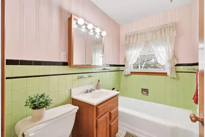 1139 Hubbard Avenue, Saint Paul, MN 55104 - Photo 13