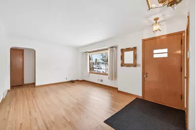 1139 Hubbard Avenue, Saint Paul, MN 55104 - Photo 3