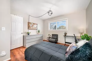 1005 W 104th St, Bloomington, MN 55431 - Photo 23