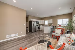 3109 Bassett Dr, Mankato, MN 56001 - Photo 9