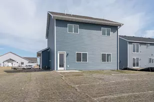 3109 Bassett Dr, Mankato, MN 56001 - Photo 29