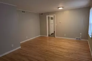 414 5th St S, Moorhead, MN 56560 - Photo 5