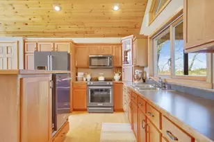 1477 85th St, New Richmond, WI 54017 - Photo 9