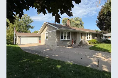 8460 Hyde Avenue S, Cottage Grove, MN 55016 - Photo 1