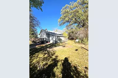 623 E Adams Avenue, Mahnomen, MN 56557 - Photo 5