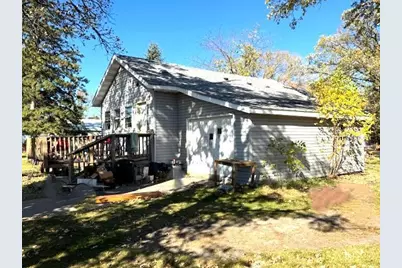623 E Adams Avenue, Mahnomen, MN 56557 - Photo 5