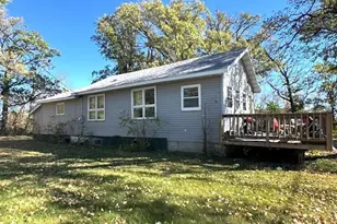 623 E Adams Ave, Mahnomen, MN 56557 - Photo 3