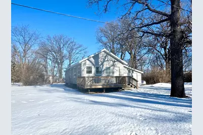 623 E Adams Avenue, Mahnomen, MN 56557 - Photo 1