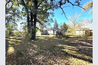 623 E Adams Avenue, Mahnomen, MN 56557 - Photo 7