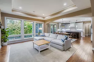 5676 Garden Dr, Woodbury, MN 55129 - Photo 13