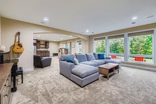 5676 Garden Dr, Woodbury, MN 55129 - Photo 29