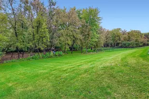 5676 Garden Dr, Woodbury, MN 55129 - Photo 3