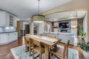 5676 Garden Dr, Woodbury, MN 55129 - Photo 19