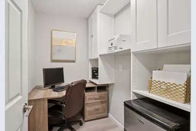 6085 Lincoln Drive #214, Edina, MN 55436 - Photo 21