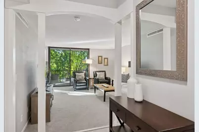 6085 Lincoln Drive #214, Edina, MN 55436 - Photo 3