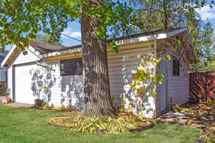 426 Erie Ave, Crosby, MN 56441 - Photo 3