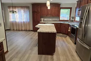 705 1st St N, Waterville, MN 56096 - Photo 7