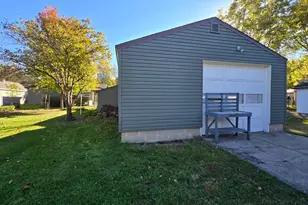 705 1st St N, Waterville, MN 56096 - Photo 21