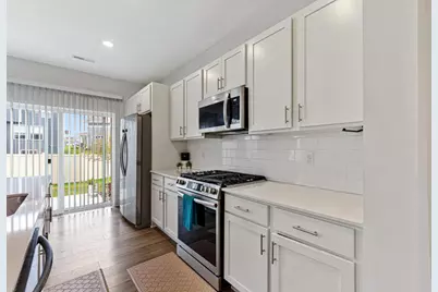 2006 Tyrone Drive, Shakopee, MN 55379 - Photo 9