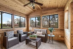 590 Ryan Ave W, Roseville, MN 55113 - Photo 9