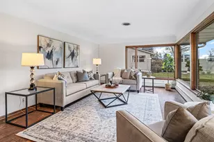 590 Ryan Ave W, Roseville, MN 55113 - Photo 3