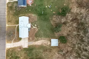 590 Ryan Ave W, Roseville, MN 55113 - Photo 25