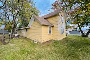 403 2nd St, Shell Lake, WI 54871 - Photo 17