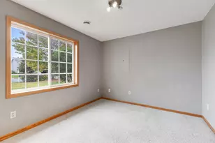 2960 Molina St, Shakopee, MN 55379 - Photo 17