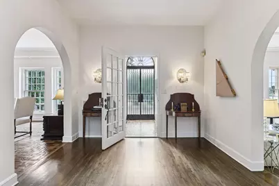 2308 W Lake Of The Isles Parkway, Minneapolis, MN 55405 - Photo 5