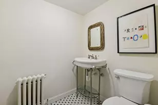 2308 W Lake of the Isles Pkwy, Minneapolis, MN 55405 - Photo 45