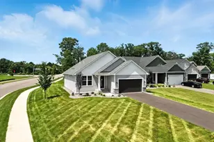 13104 Ghia Ct NE, Blaine, MN 55449 - Photo 9