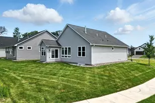13104 Ghia Ct NE, Blaine, MN 55449 - Photo 5