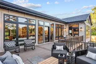 2040 Edgcumbe Rd, Saint Paul, MN 55116 - Photo 5