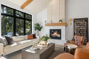 2040 Edgcumbe Rd, Saint Paul, MN 55116 - Photo 15