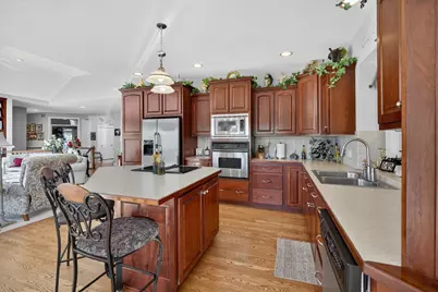 907 River Bluff Road SE, Mazeppa, MN 55956 - Photo 11