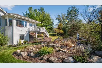 907 River Bluff Road SE, Mazeppa, MN 55956 - Photo 57