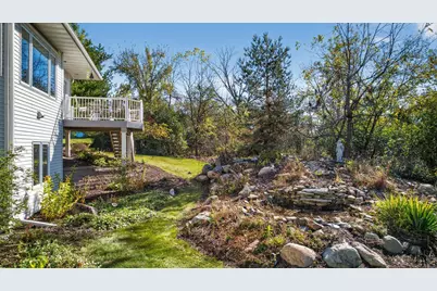 907 River Bluff Road SE, Mazeppa, MN 55956 - Photo 59