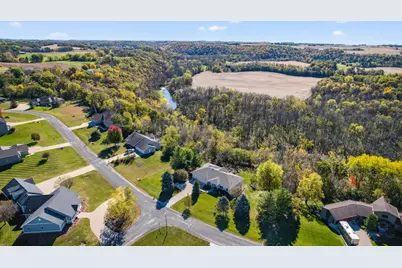 907 River Bluff Road SE, Mazeppa, MN 55956 - Photo 67