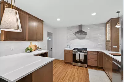 5521 W 42nd Street, Saint Louis Park, MN 55416 - Photo 3