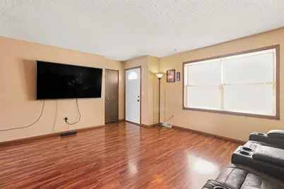 211 Meadow Lane, New Prague, MN 56071 - Photo 7